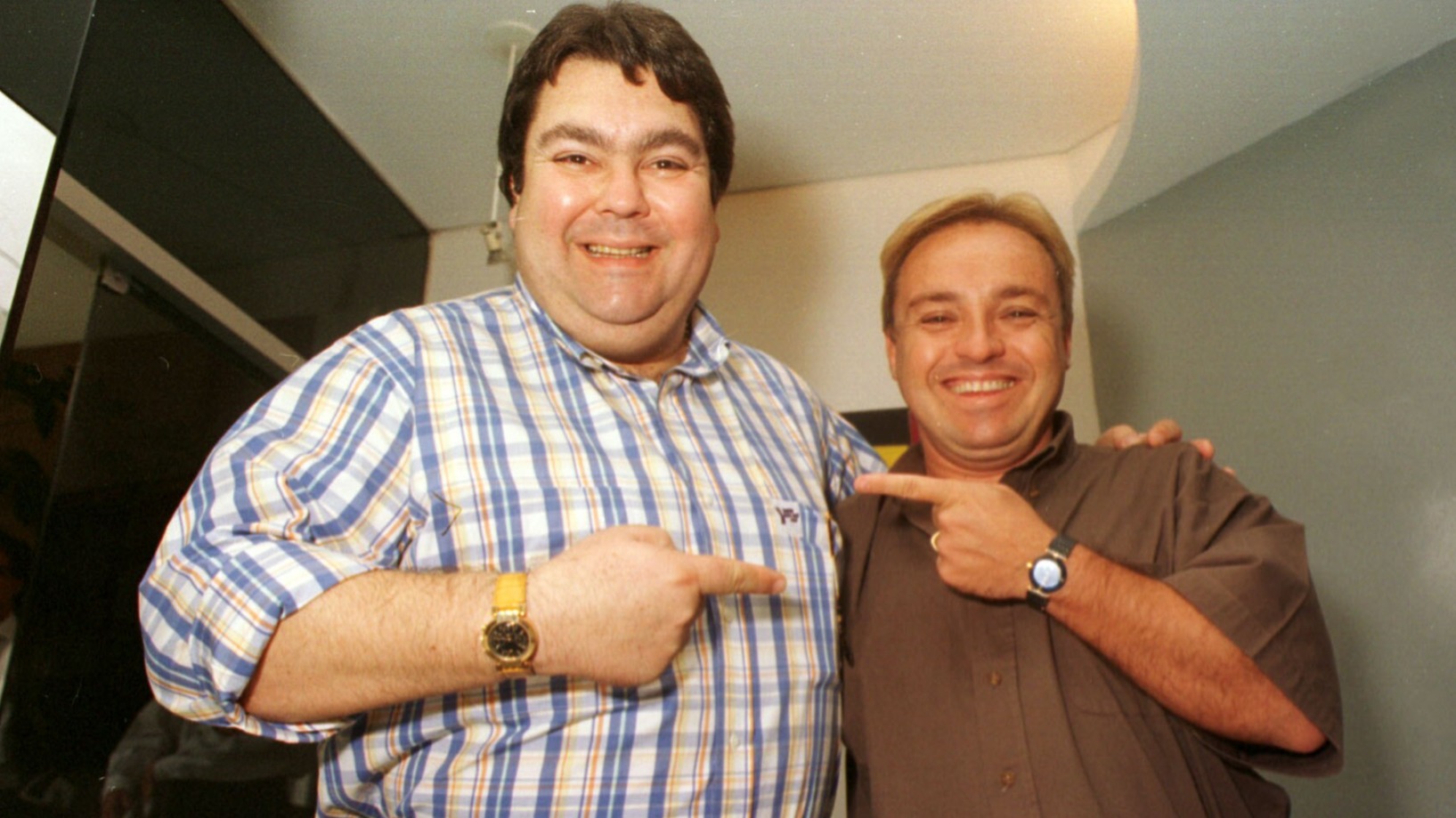 Globoplay prepara documentário sobre guerra entre Gugu e Faustão; musa da “Banheira” participa