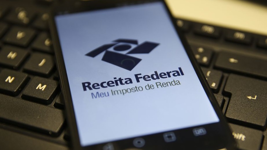 Dinheiro na conta: Receita paga R$ 1,26 bilhão a 412 mil contribuintes nesta quarta