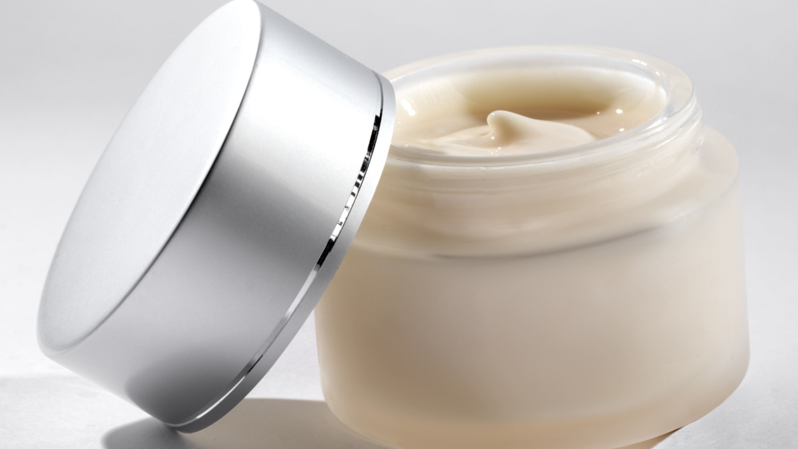 Perfumes, sabonetes e xampus poderão ser artesanais; veja lista da Anvisa
